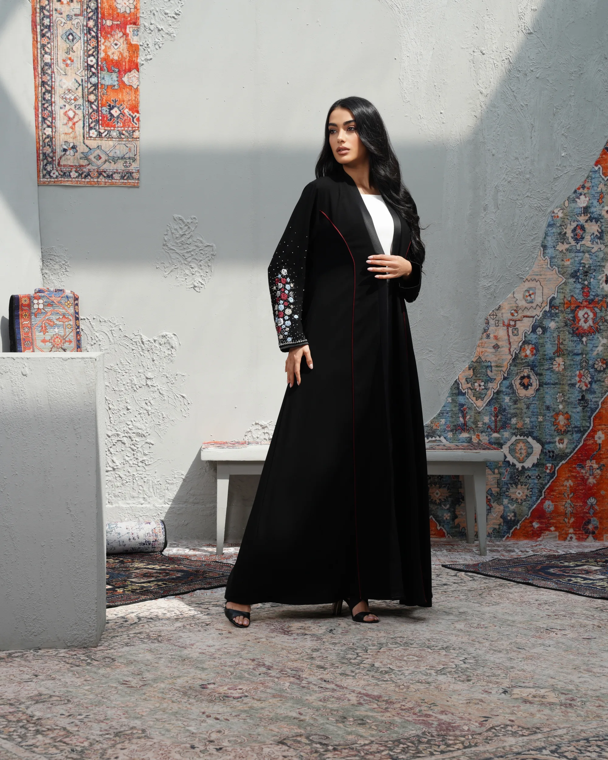 Lumière Rose Abaya