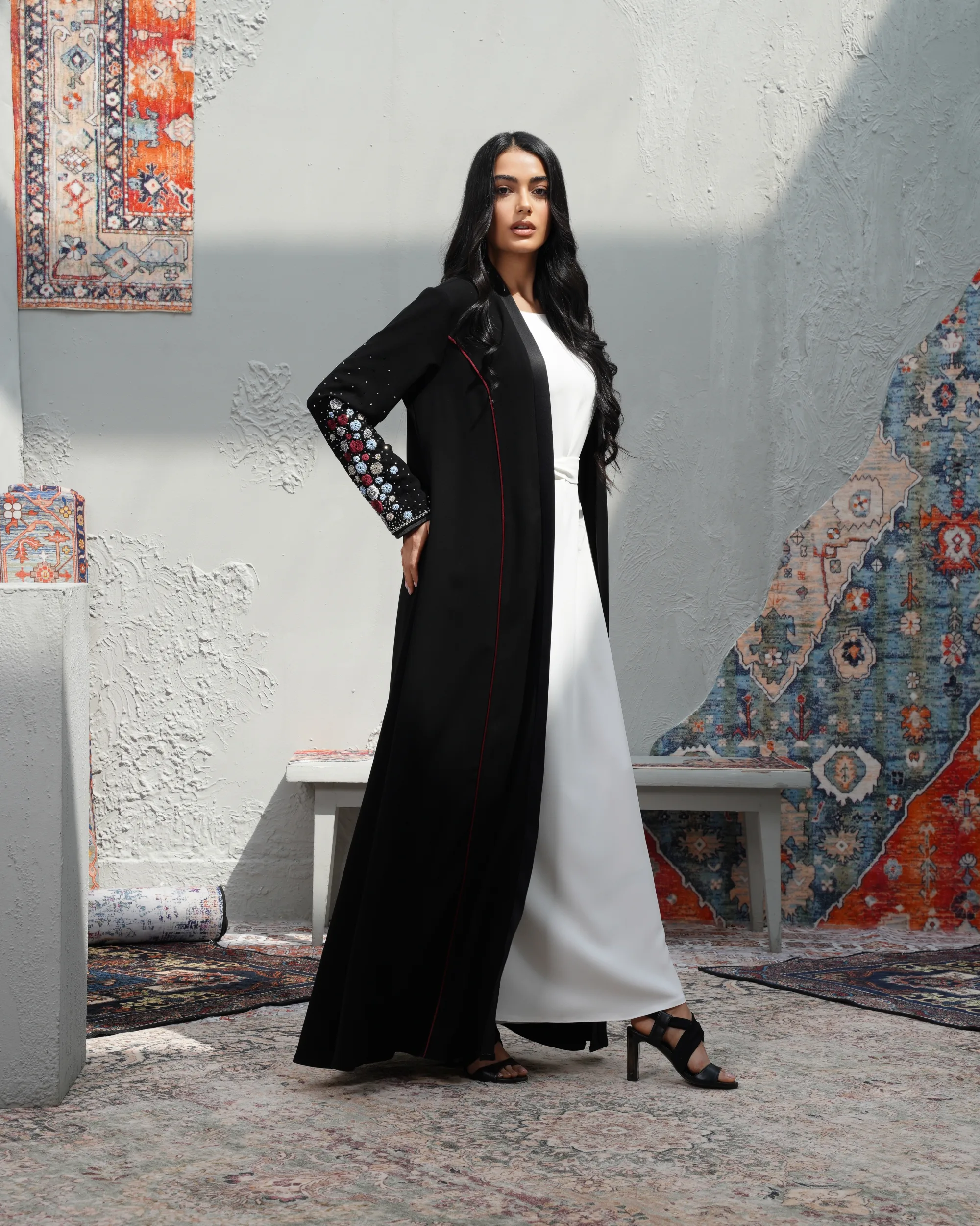 Lumière Rose Abaya