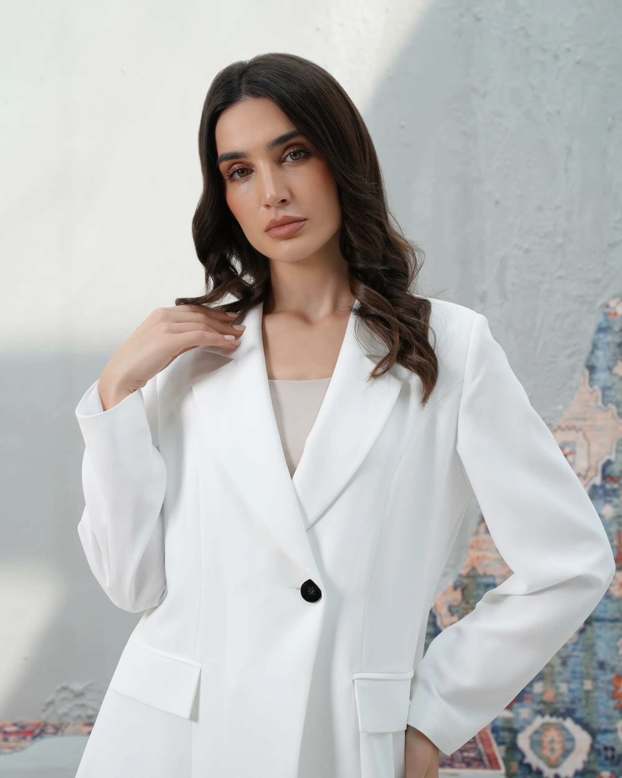 Bianca Lumière Abaya