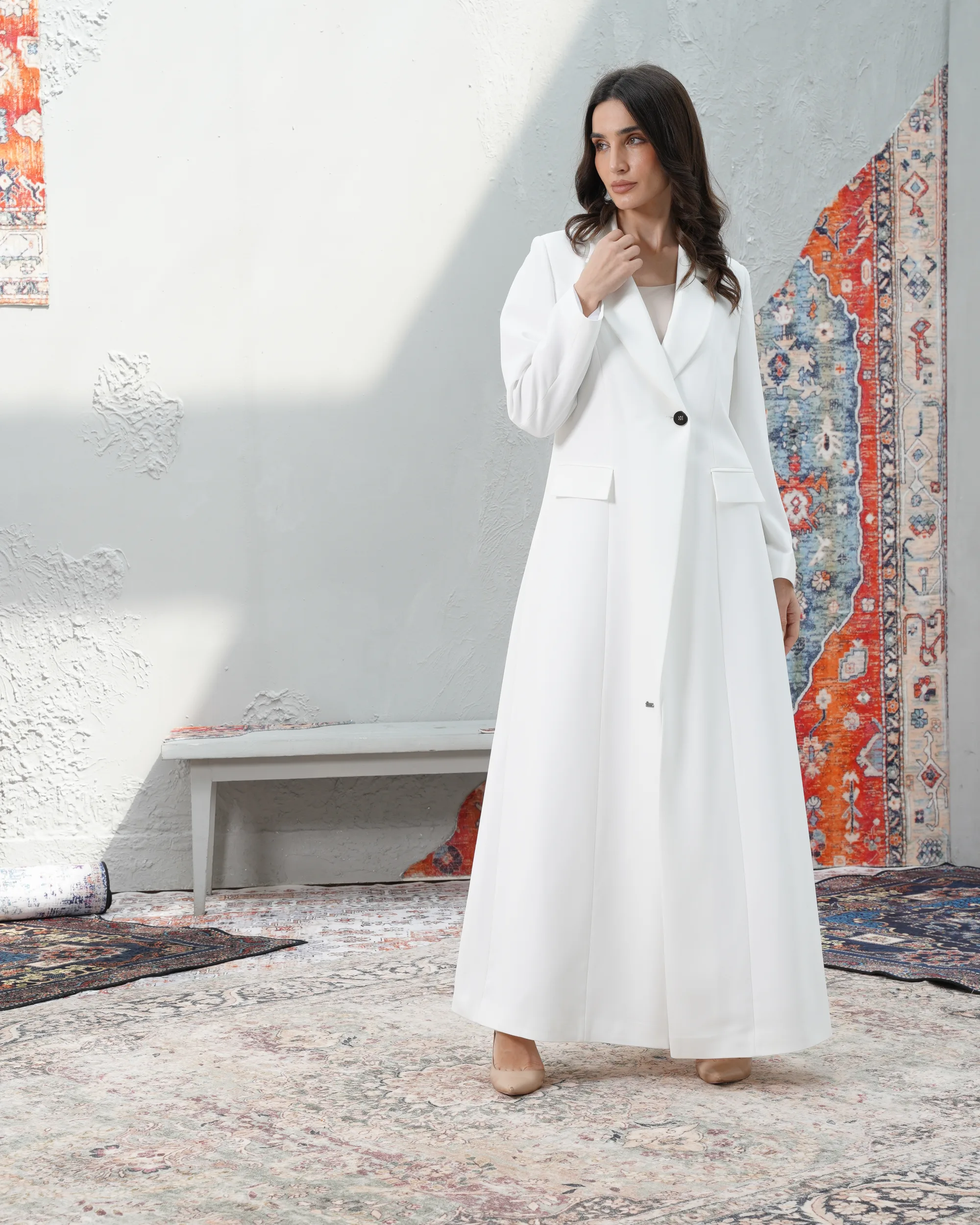 Bianca Lumière Abaya